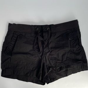 A New Approach Women Black Shorts Size 2